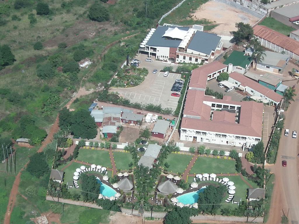 Sibasa 2Ten Hotel מראה חיצוני תמונה